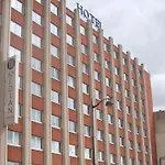 Hotel Median Congres Paryż