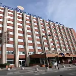 Hotel Median Congres 3*