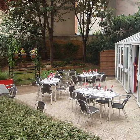 Median Congres Hotel 3*