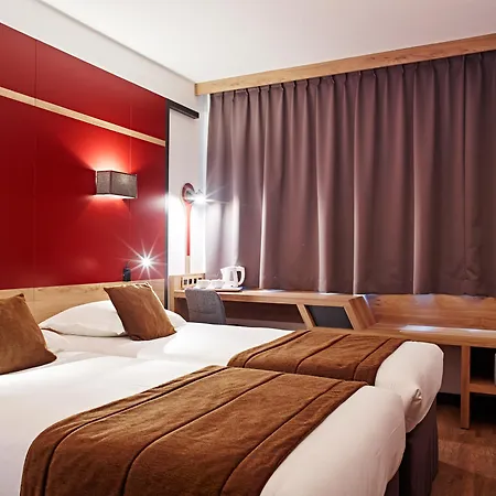 Hotel Median Congres 3*