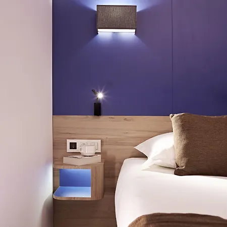 Hotel Median Congres 3*