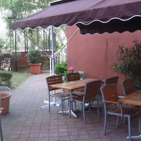 Hotel Median Congres