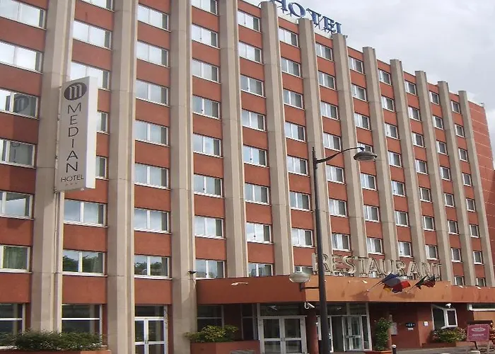 Szálloda Median Congres Párizs