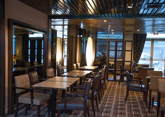 Szálloda Median Congres Párizs