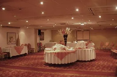 Szálloda Median Congres Párizs