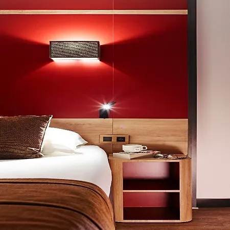 Hotell Median Congres Paris