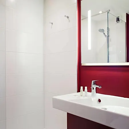 Hotell Median Congres 3*